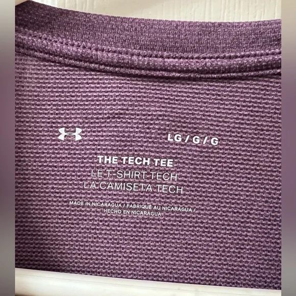 Under Armour Men's 2 shirt
Bundle (Red + Purple) | Size Large - Picture 7 of 9